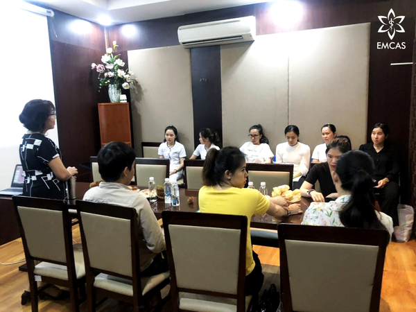 LỚP ĐÀO TẠO TẠI EMCAS: KỸ NĂNG TRUYỀN THÔNG - TƯ VẤN - GIÁO DỤC SỨC KHỎE 