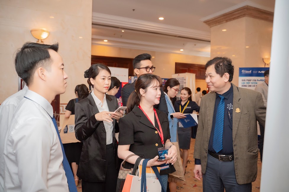 Bệnh Viện Thẩm Mỹ Emcas Đồng Hành Cùng Hội Nghị Khoa Học Tế Bào Gốc Lần Thứ 12