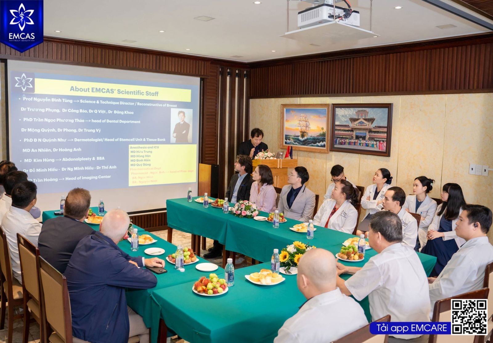 Bệnh Viện Thẩm Mỹ EMCAS chào đón các Báo cáo viên quốc tế đến thăm sau Hội nghị Khoa học PARS 2025