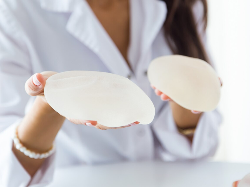 Nâng Ngực Bao Lâu Thì Được Nằm Nghiêng