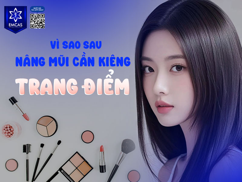 Sau phẫu thuật, vùng mũi còn sưng nhẹ, các mô mềm và da vẫn đang trong quá trình tái tạo nên rất nhạy cảm, dễ bị kích ứng hoặc nhiễm khuẩn nếu tiếp xúc mỹ phẩm.