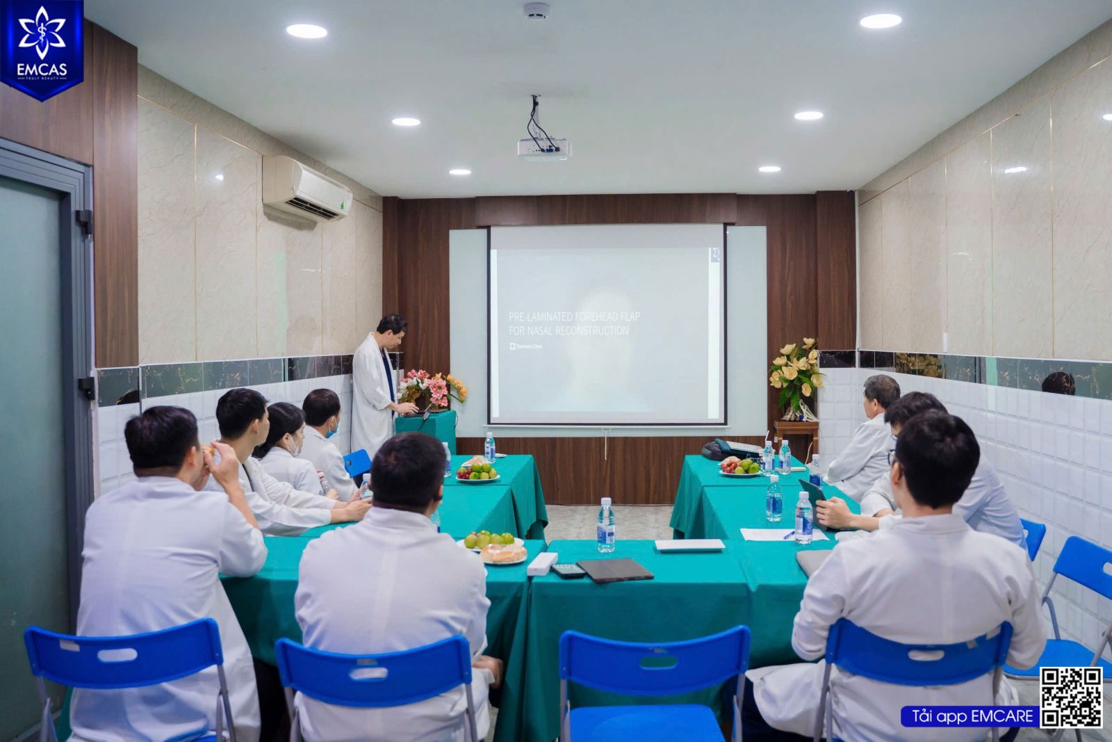 Lớp Học “Phẫu Thuật Tạo Hình Thẩm Mỹ Vùng Mặt”