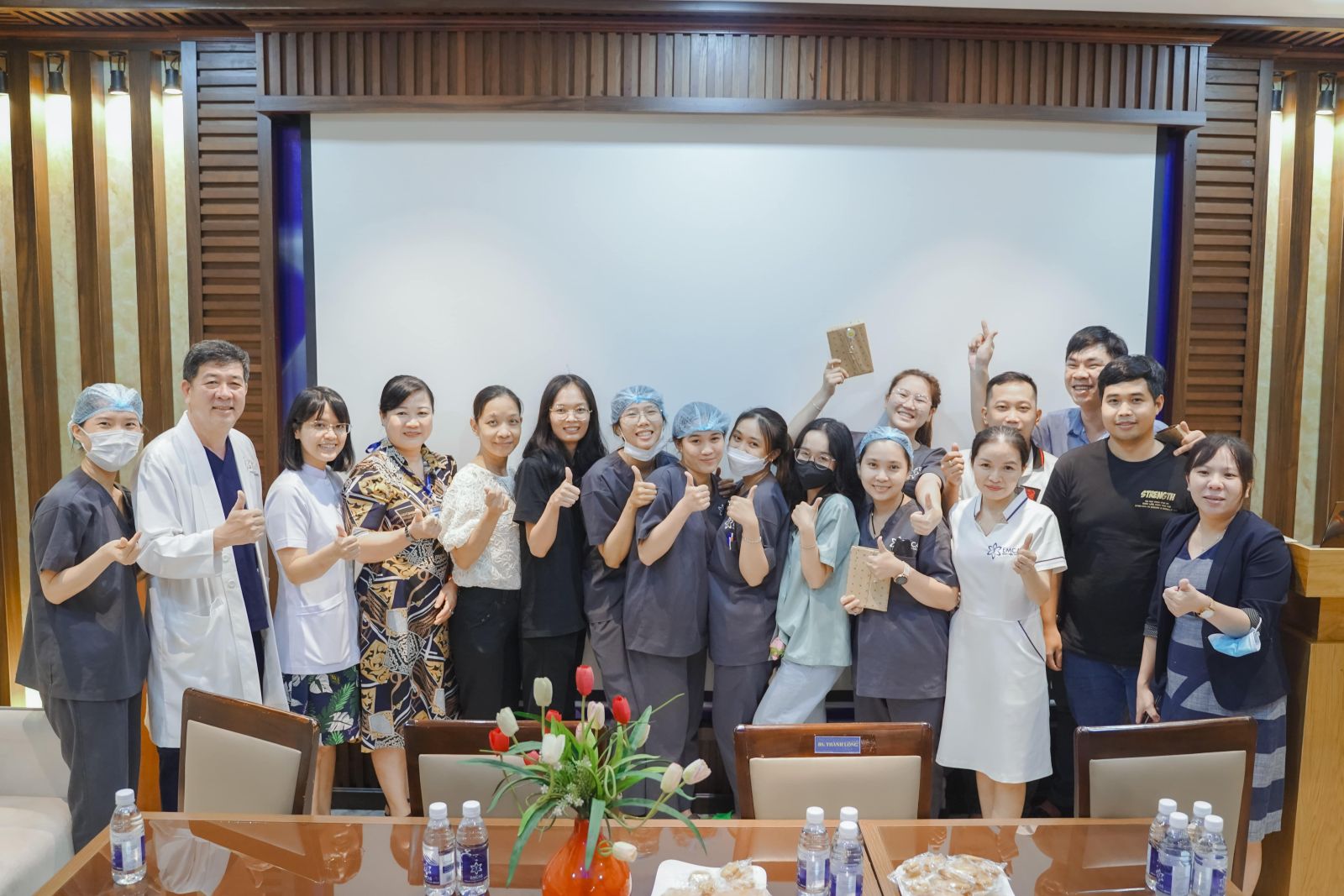 BẾ GIẢNG KHÓA ĐÀO TẠO LIÊN TỤC CẬP NHẬT KIẾN THỨC TRONG THỰC HÀNH CHĂM SÓC ĐIỀU DƯỠNG