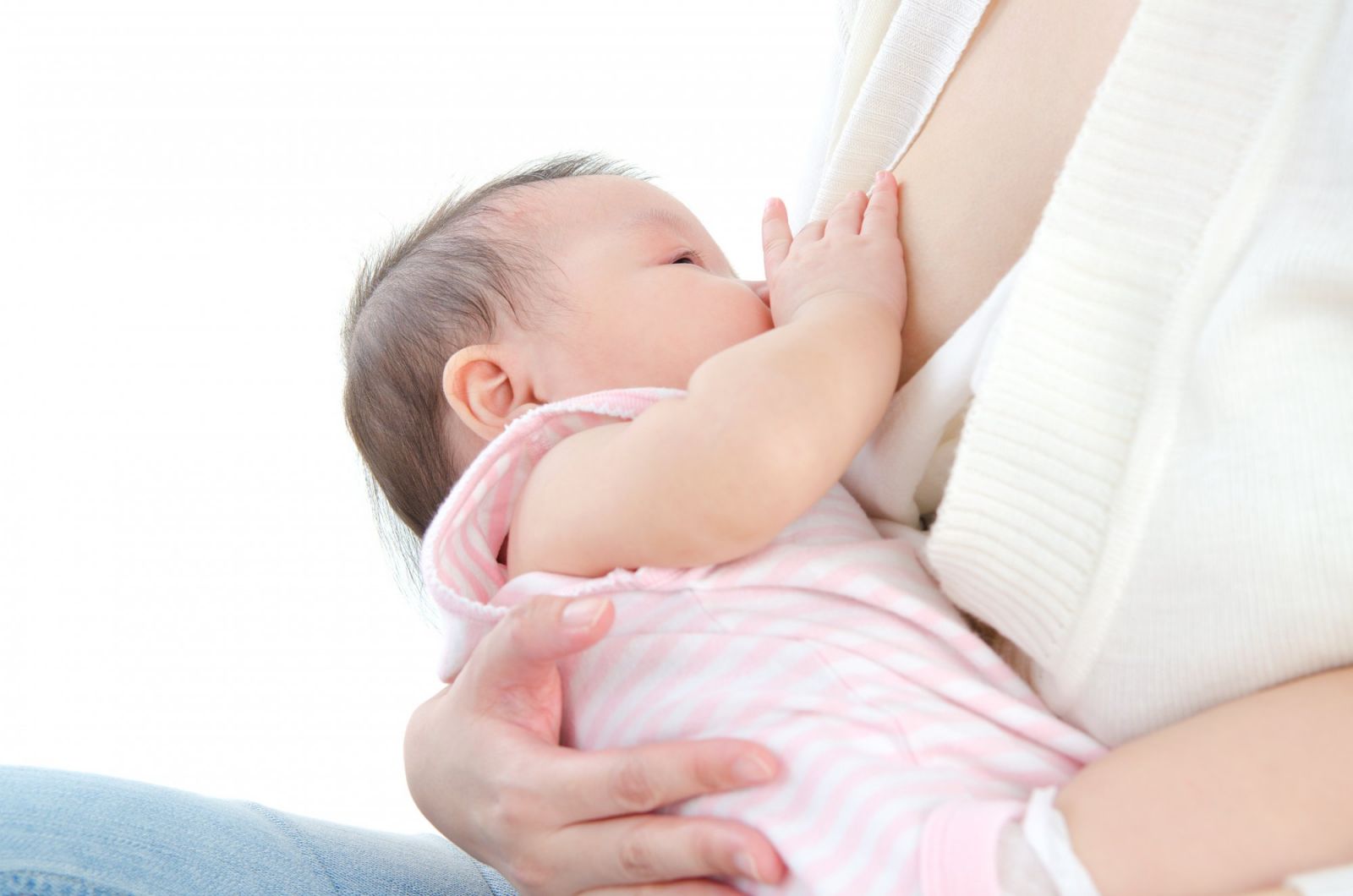 Hướng Dẫn Cách Nâng Ngực Chảy Xệ Sau Sinh Hiệu Quả