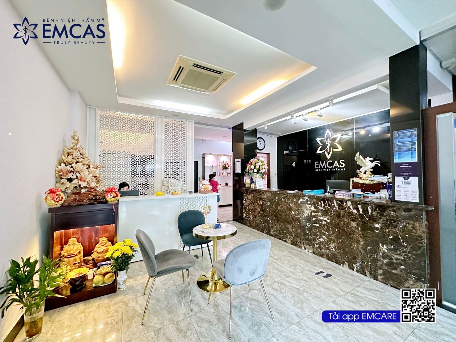 Hiểm Họa Của Việc Làm Đẹp Bằng Silicon Lỏng