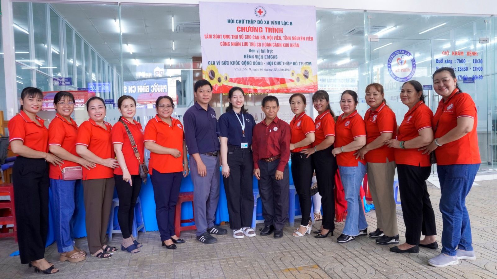Khám Tầm Soát Ung Thư Vú Cho Phụ Nữ Xã Vĩnh Lộc B - Bình Chánh