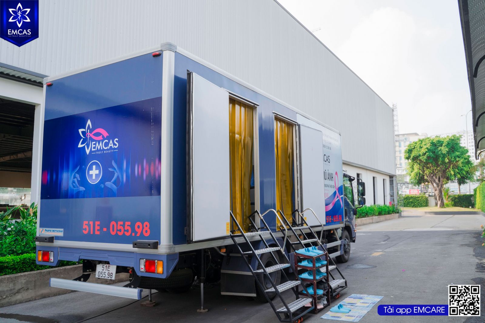 Chuyến Xe Vì Cộng Đồng – Hành Trình Tầm Soát Ung Thư Vú Cùng EMCAS