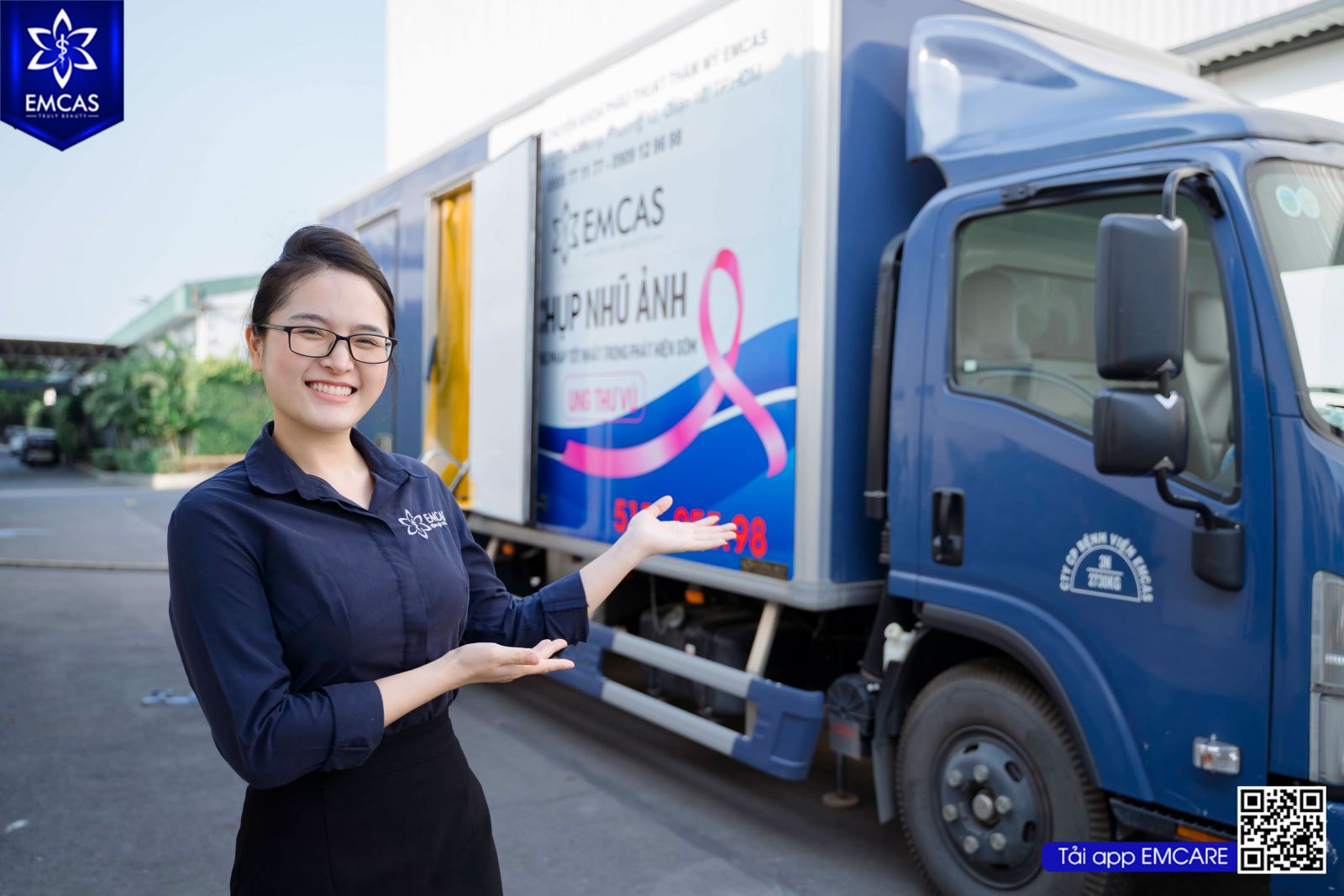 Chuyến Xe Vì Cộng Đồng – Hành Trình Tầm Soát Ung Thư Vú Cùng EMCAS