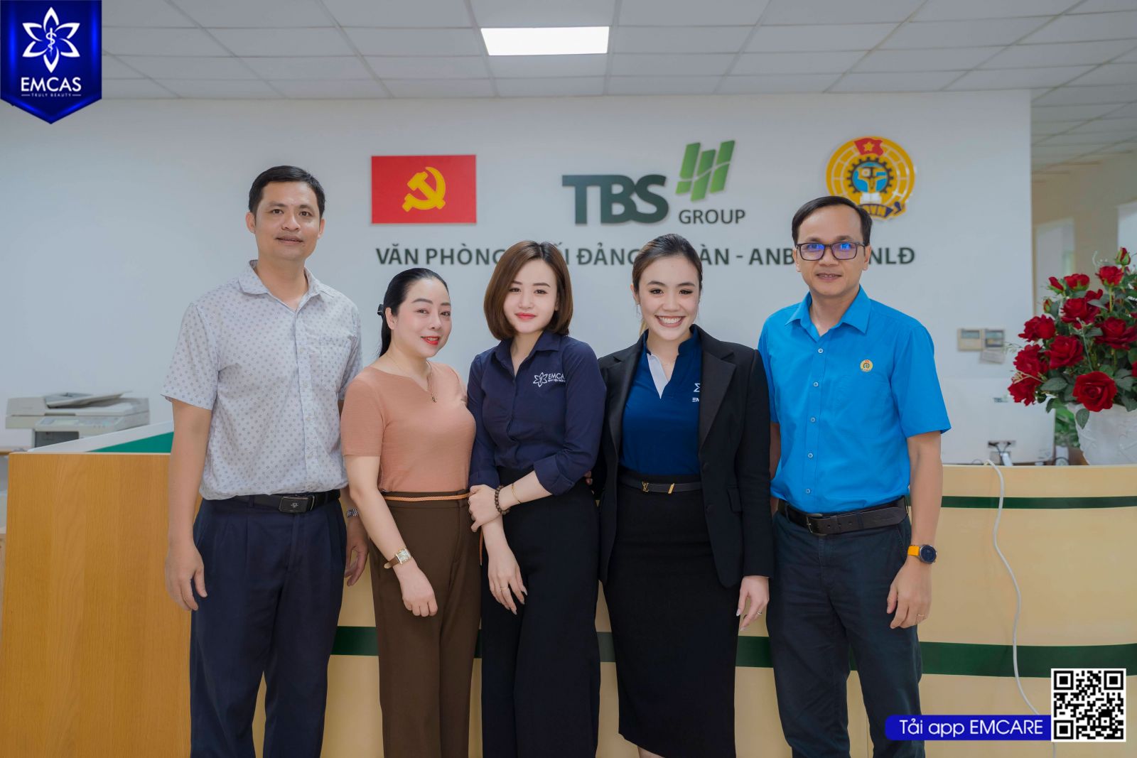 Chuyến Xe Vì Cộng Đồng – Hành Trình Tầm Soát Ung Thư Vú Cùng EMCAS