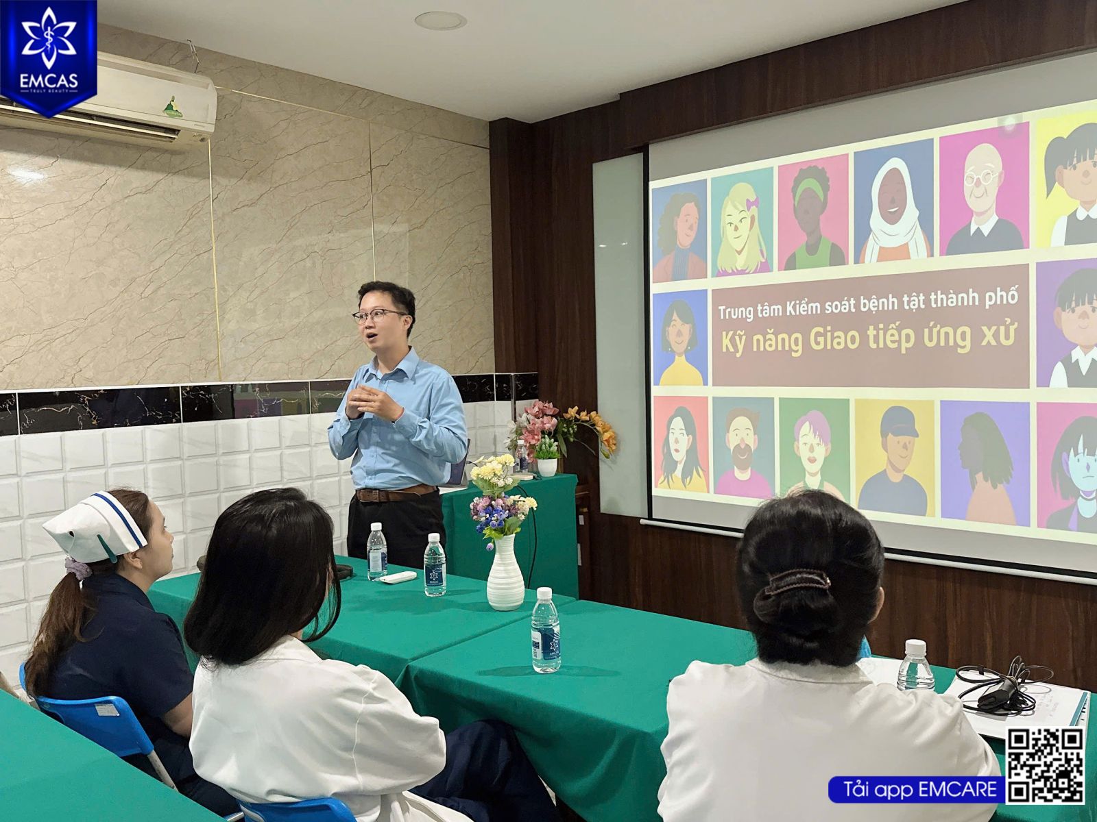 Tập Huấn Kỹ Năng Giao Tiếp, Ứng Xử, Y Đức Trong Bệnh Viện